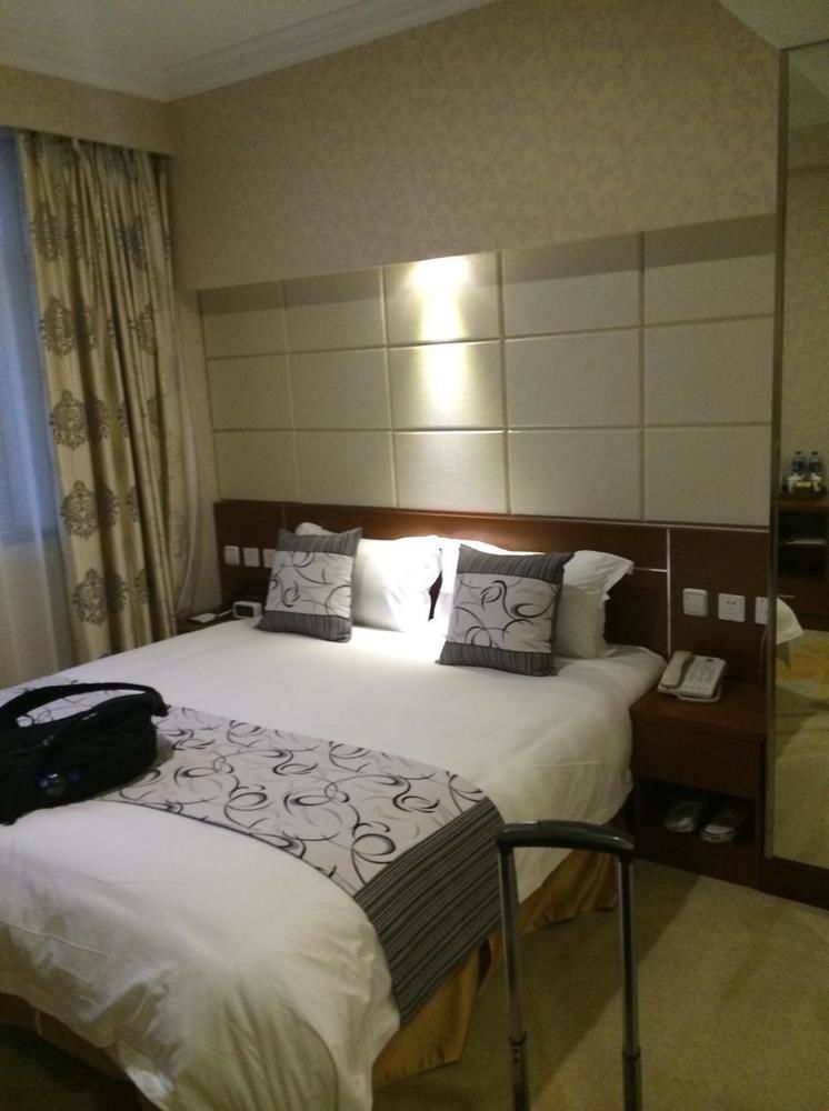 Taiji Hotel 4*