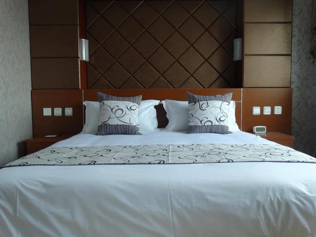 Hotel Taiji 4*